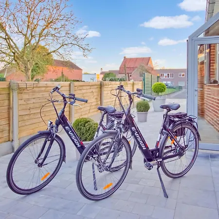 Modern In Hollebeke Zandvoorde (Zonnebeke)