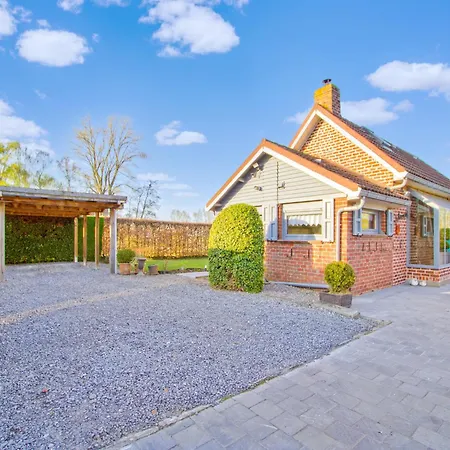 Modern In Hollebeke 펜션 Zandvoorde (Zonnebeke)