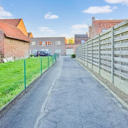Modern In Hollebeke With Private Garden Vakantiehuis Zandvoorde (Zonnebeke)