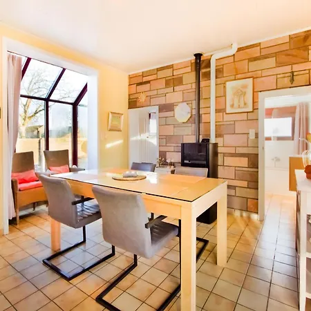 Modern In Hollebeke 펜션 *